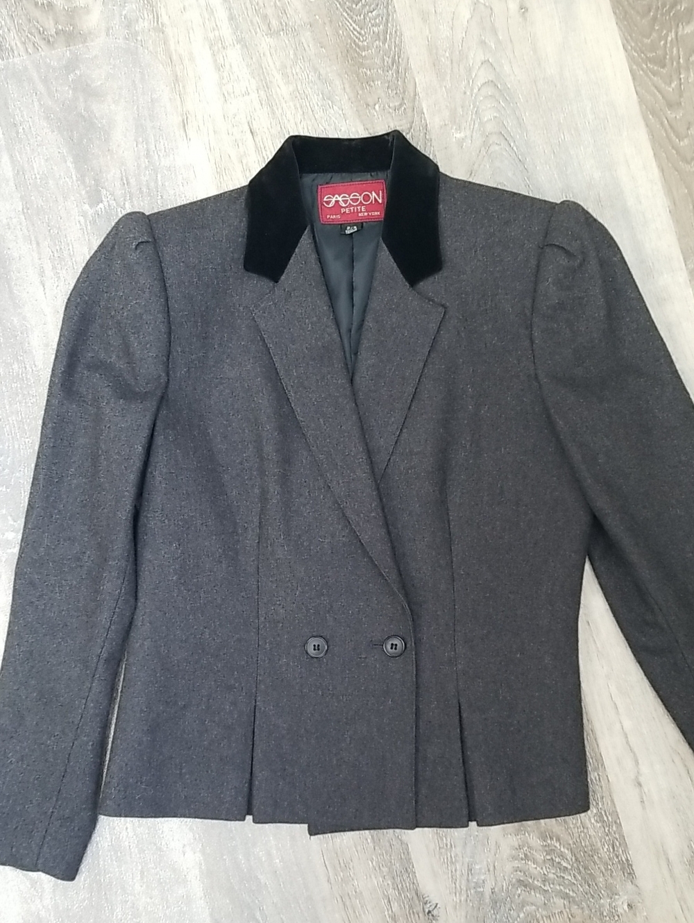 Vintage Sasson Charcoal Gray Wool Blend Double-Breasted Blazer